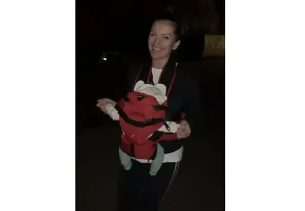Преслава разхожда бебето нощем, за да не плаче