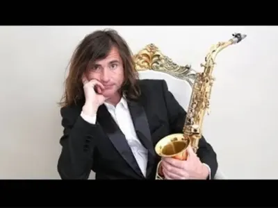 Разкриха го! ЯЯ си измислил религията „уагабунга”