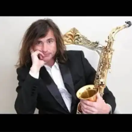 Разкриха го! ЯЯ си измислил религията „уагабунга”