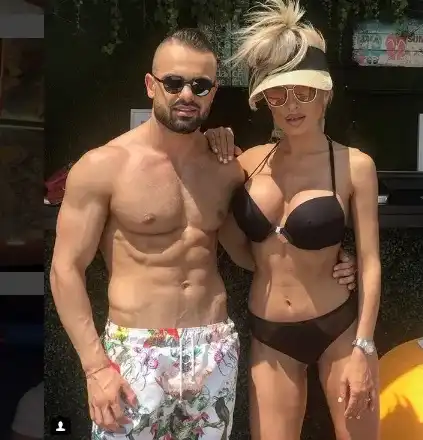 Ричи от „ВИП Брадър“ унижи Русата Златка: Ходи на плаж с мега силен грим! Срамува се да покаже лицето си?