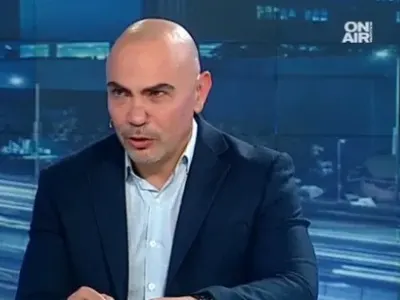 Росен Петров с нов нос за 60 000 лв.! Присадиха хрущял на бившата дясна ръка на Слави в елитна френска клиника