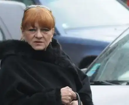 Сестрата на футболиста Мартин Петров ограби и Богдана Карадочева