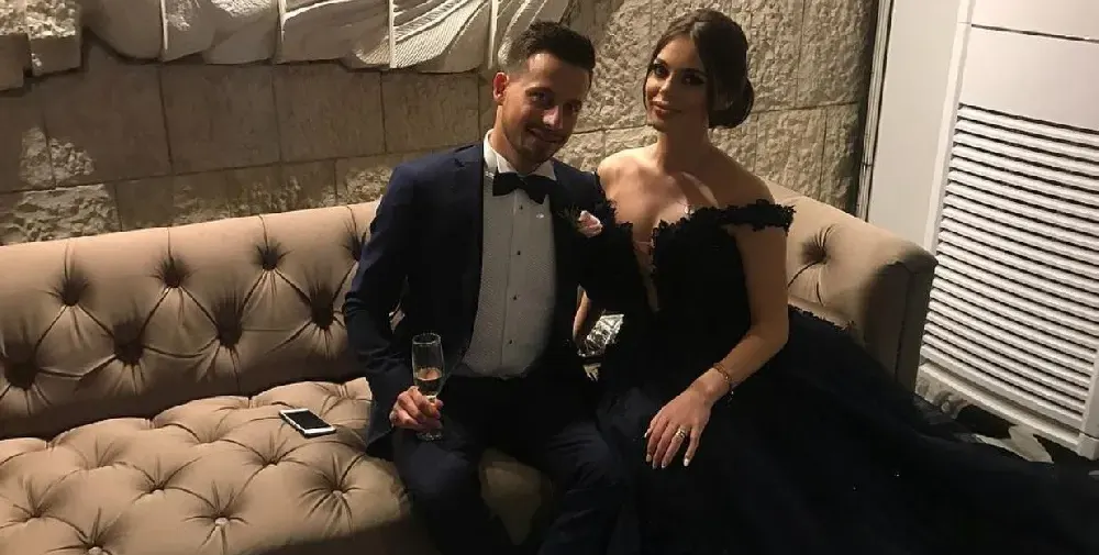 Синът на Доган се изръсил 20 бона за годежни пръстени (Уникални снимки на бижутата)