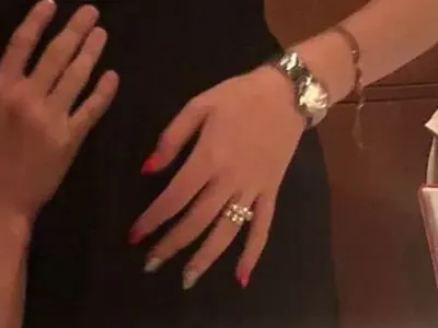 Синът на Доган се изръсил 20 бона за годежни пръстени (Уникални снимки на бижутата)