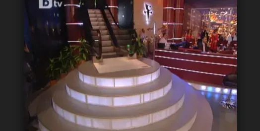 Слави се предаде пред болестта! Маха ескалатора от студиото си, не вярва, че някога пак ще го ползва