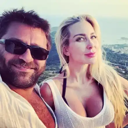 Тоца показа наедряло коремче, вече е избрала име на сина си (ФОТО)