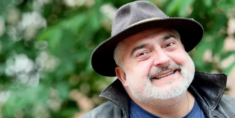 Ути излезе в майчинство