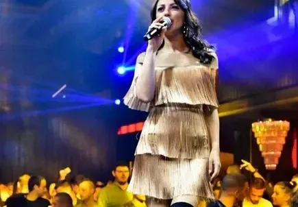 Военни пазят Емануела! Тя отново излезе от къщата на „Биг Брадър“