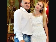 Годжи и жена му разделени – тя отказва да живее при него в София