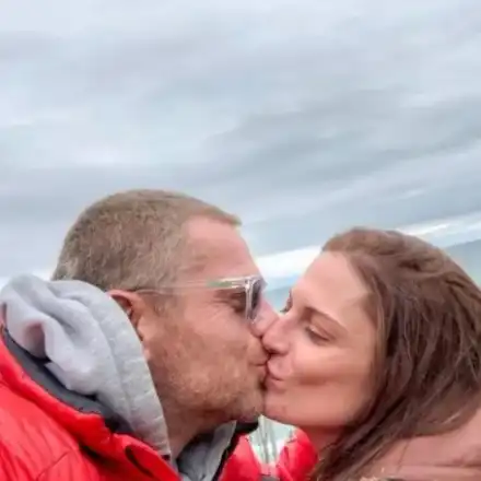 Заедно ли са Вергов и Духовникова?