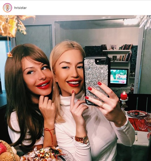 BG звезди в надпревара кой ще пусне най-хубавата КОЛЕДНА снимка! Как ВИП-овете посрещнаха светлите празници? (Много КАДРИ)