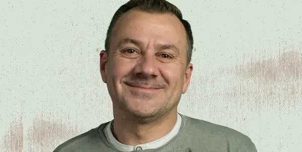 Алкохолът разби живота и кариерата на Гъмов, две жени напускат някога талантливия актьор