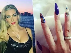 Антония брани ноктите си