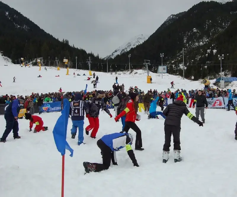 Банско открива сезона с награда Audi и много изненади под снега