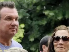 Цеци Красимирова обяви сватба на годишнината от смъртта на Косьо Самоковеца (Снимка на годежния пръстен)