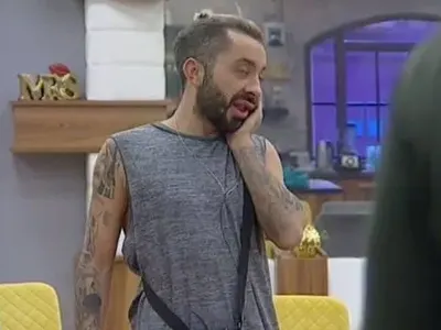 Цецо Андреев свалял непълнолетни момчета във влака