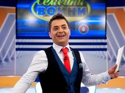 Цветомир от „Семейни войни” е висок 154 см.