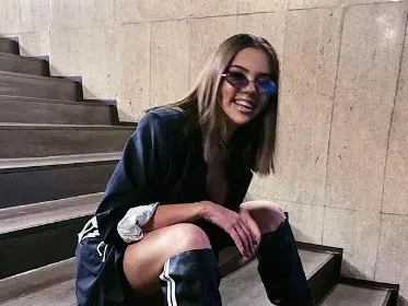 Дара призна, че наистина има ново гадже! Той е синеок красавец, но го държи в тайна