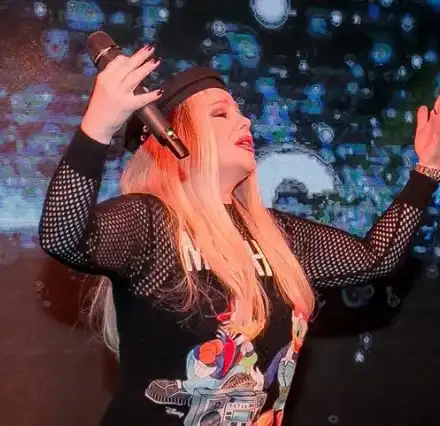 Десислава се примири с наднорменото си тегло