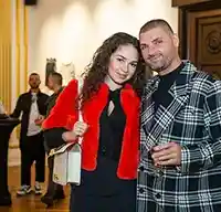 Диляна Попова във вълнуващ моден проект