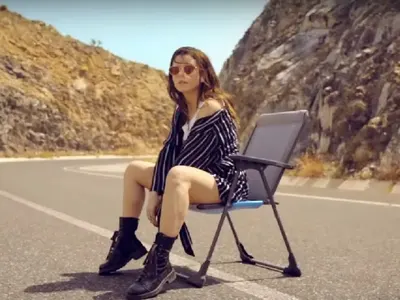 Грахич окраде турска певица! Новият й клип тотален копи-пейст! (ВИЖТЕ)