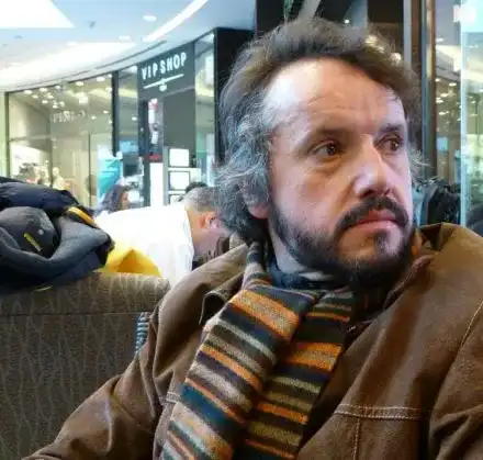 Калин Терзийски запива с нова жена