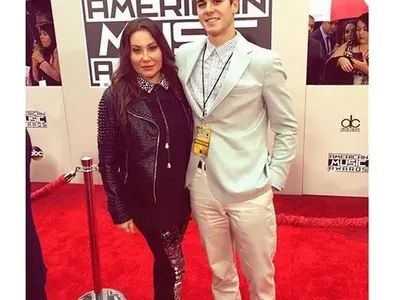 Мадам Мулти уреди Илия Павлов на работа в Холивуд