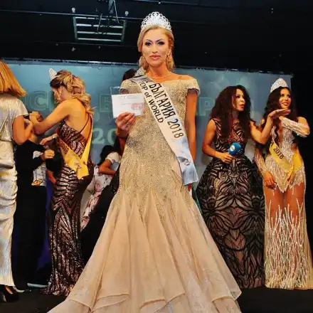 „Мисис България Top of World 2018“ София Паскалева първа у нас въвежда революционна система за здрава коса