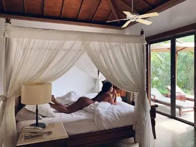 Николета захвърли дрехите и в Занзибар! (СНИМКИ)