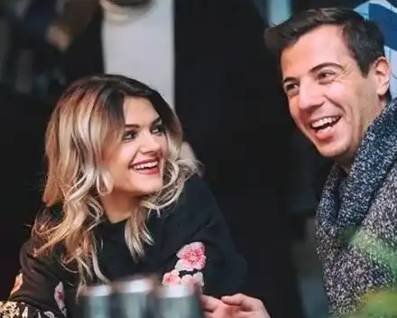 Приятелят на Петя Дикова се размечта за сватба