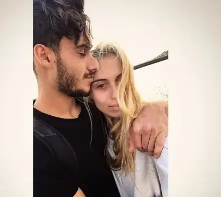 Синът на Карамански заби богата блондинка! Заради нея често лети до Холандия