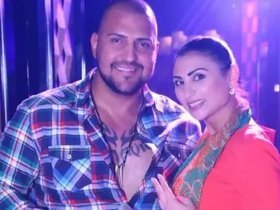 Софка чака бебе от Дядо Коледа