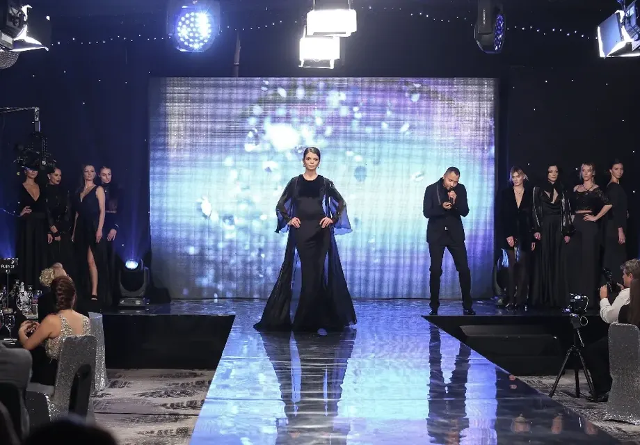 Code Fashion Awards с внушителна церемония представиха първите награди за мода в България