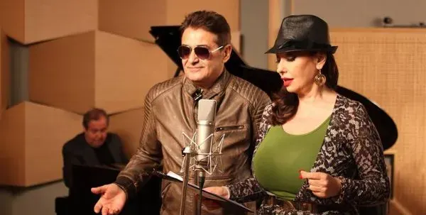 Здравко от „Ритон“ се татуира, а Катя си изкара бомбите за Коледа! (Уникална снимка)