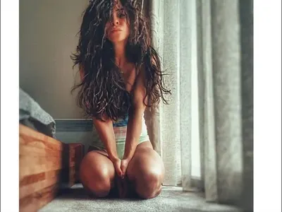 Безполов контакт буди Маги Желязкова.