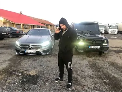 Динко лъска джипа за 40 бона