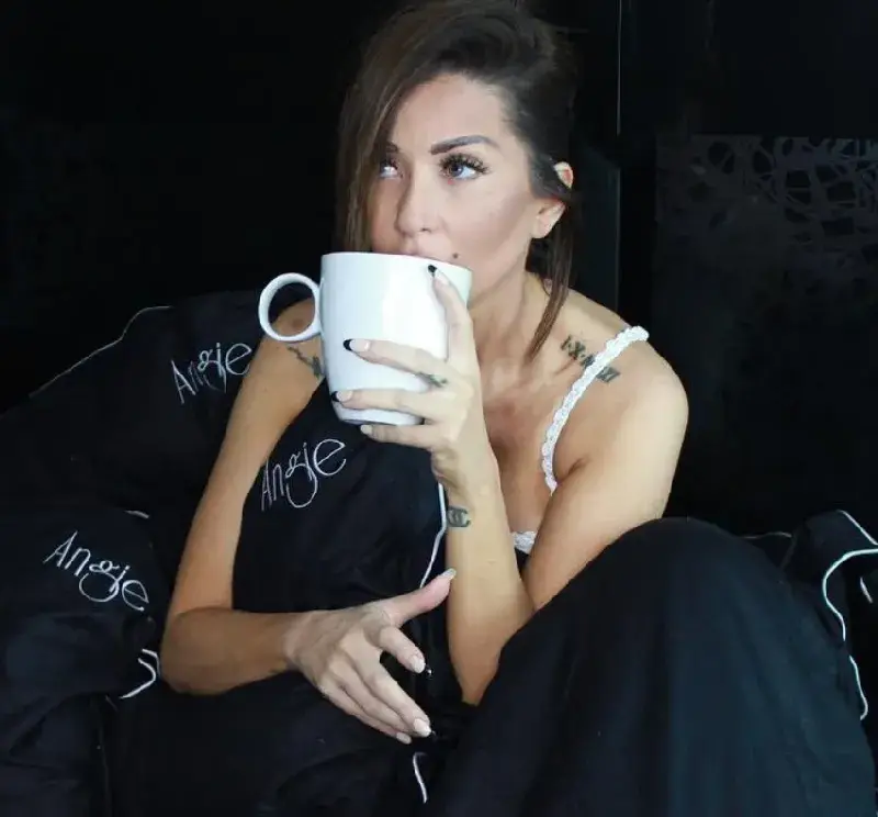 Енджи Касабие бременна?