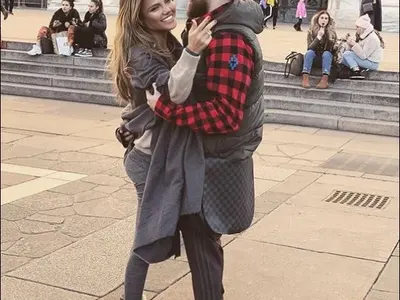 Есмер луда от любов в Рим