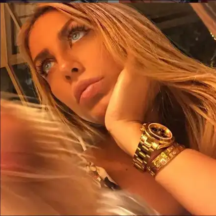 Харизанова се фука с „Ролекс”