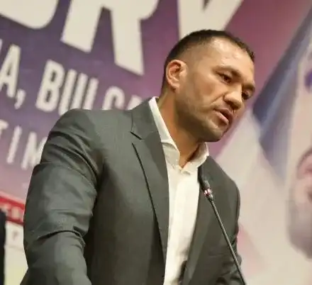 Кобрата става политик