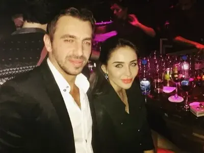 Красота! Родните ВИП-ове ултра модерни на Нова година! Има и издънки сред тях (Много СНИМКИ)