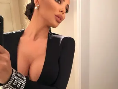 Красота! Родните ВИП-ове ултра модерни на Нова година! Има и издънки сред тях (Много СНИМКИ)