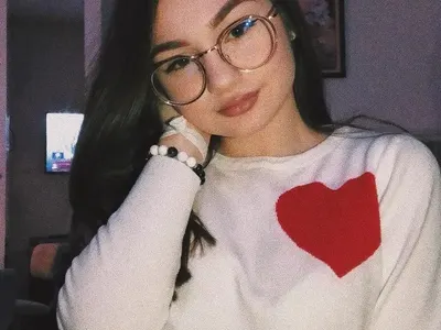 Крисия се окръгли