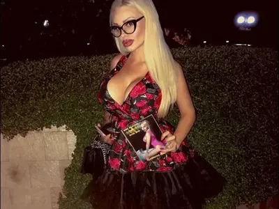 Кристин с нов силикон