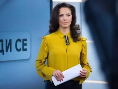 Лора Крумова вече няма да е водеща! Вижте коя красавица я измести от екрана (Фото)