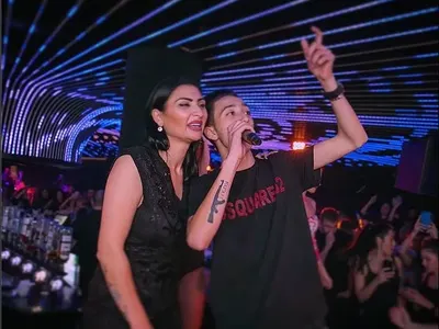 Лоренцо на Софка си татуира лицето