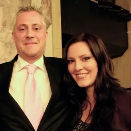 Лукарски се върна при първата съпруга, след като бракът му с палавата и капризна Ива се провали