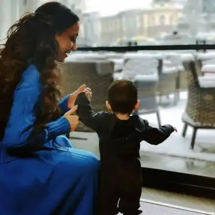 Мария Илиева води бебето в САЩ