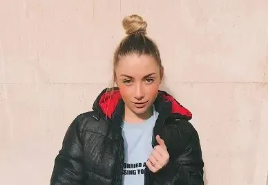 Михаела Маринова не иска сватба