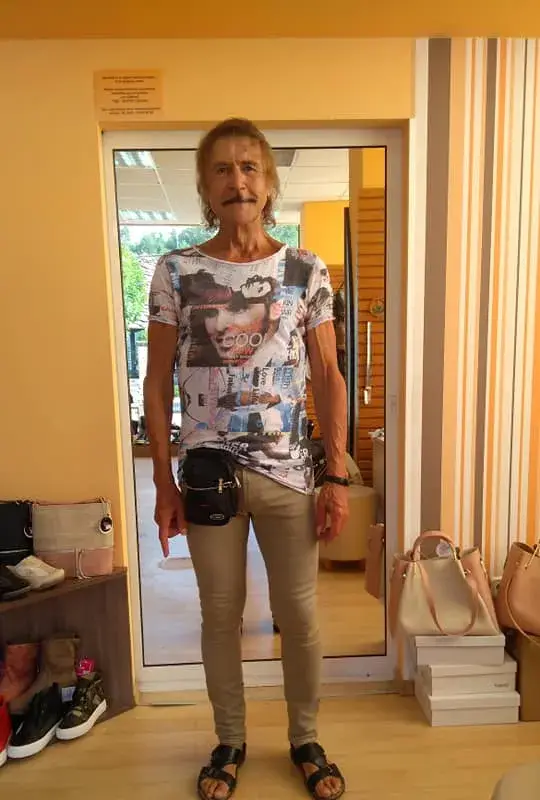 Миодраг Иванов чукна 73 с  млада булка, поддържа форма с танцьорки